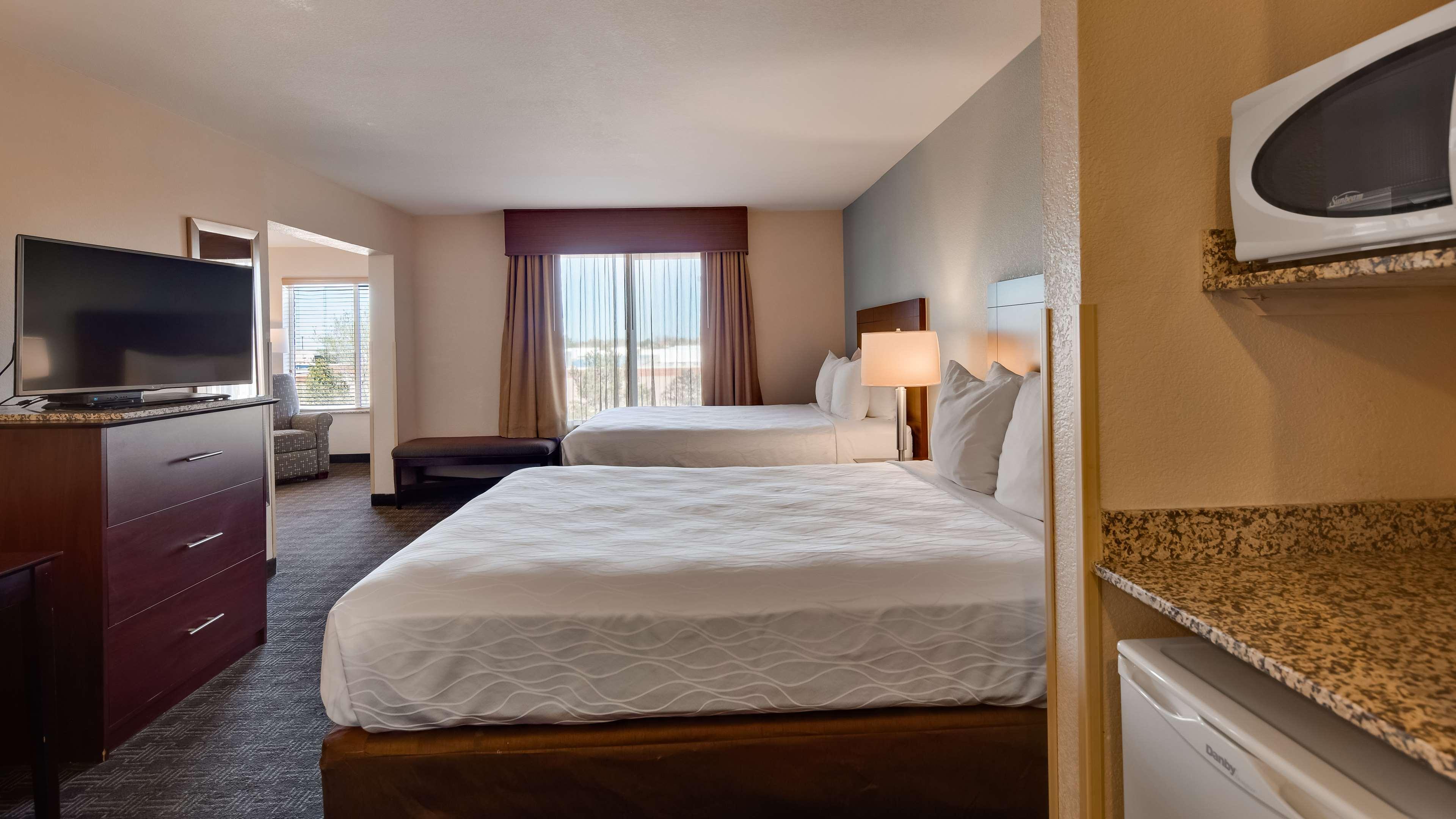 Best Western Plus Gateway Inn & Suites - Aurora Exterior foto