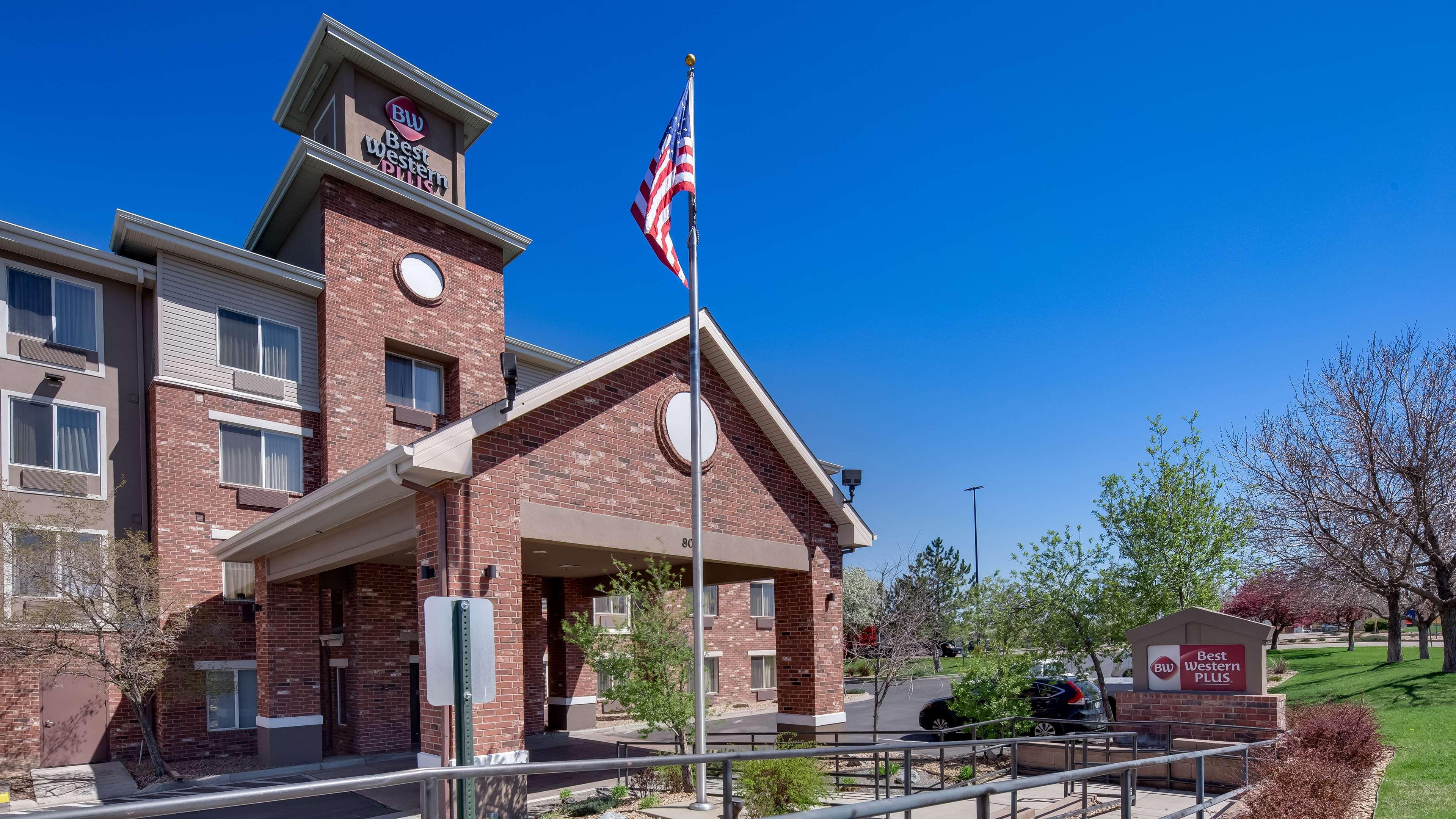 Best Western Plus Gateway Inn & Suites - Aurora Exterior foto