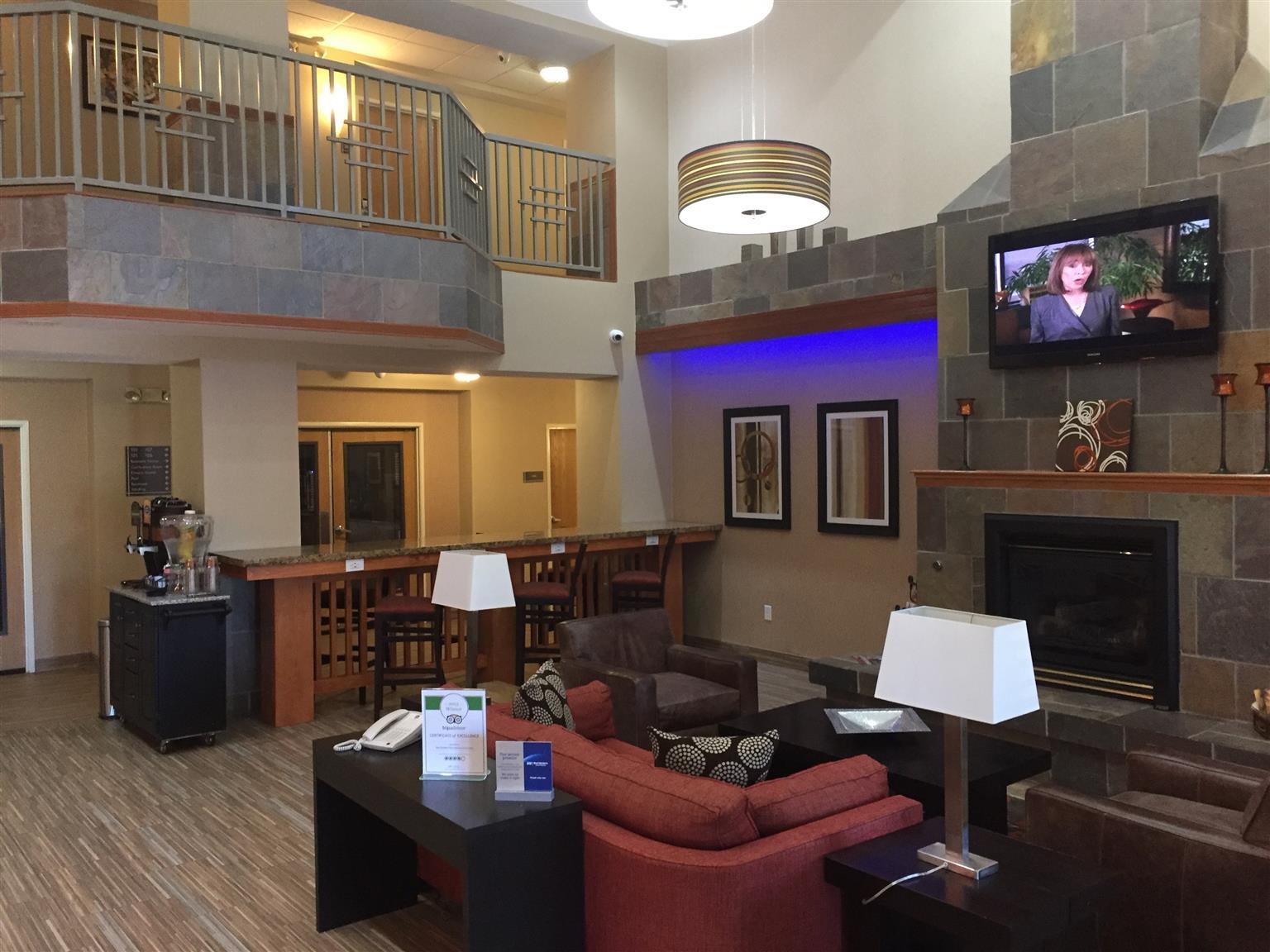 Best Western Plus Gateway Inn & Suites - Aurora Exterior foto